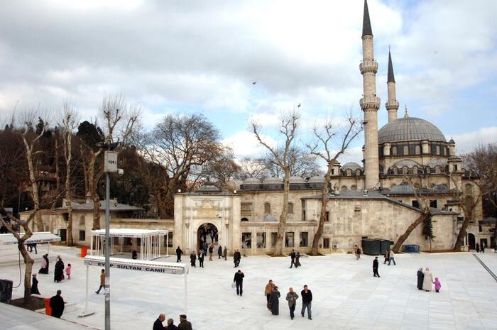 Ey�p Sultan Camii Nerede, Nasıl Gidilir? Ey�p Sultan Camii Hakkında  Bilinmesi Gerekenler - Seyahat Haberleri